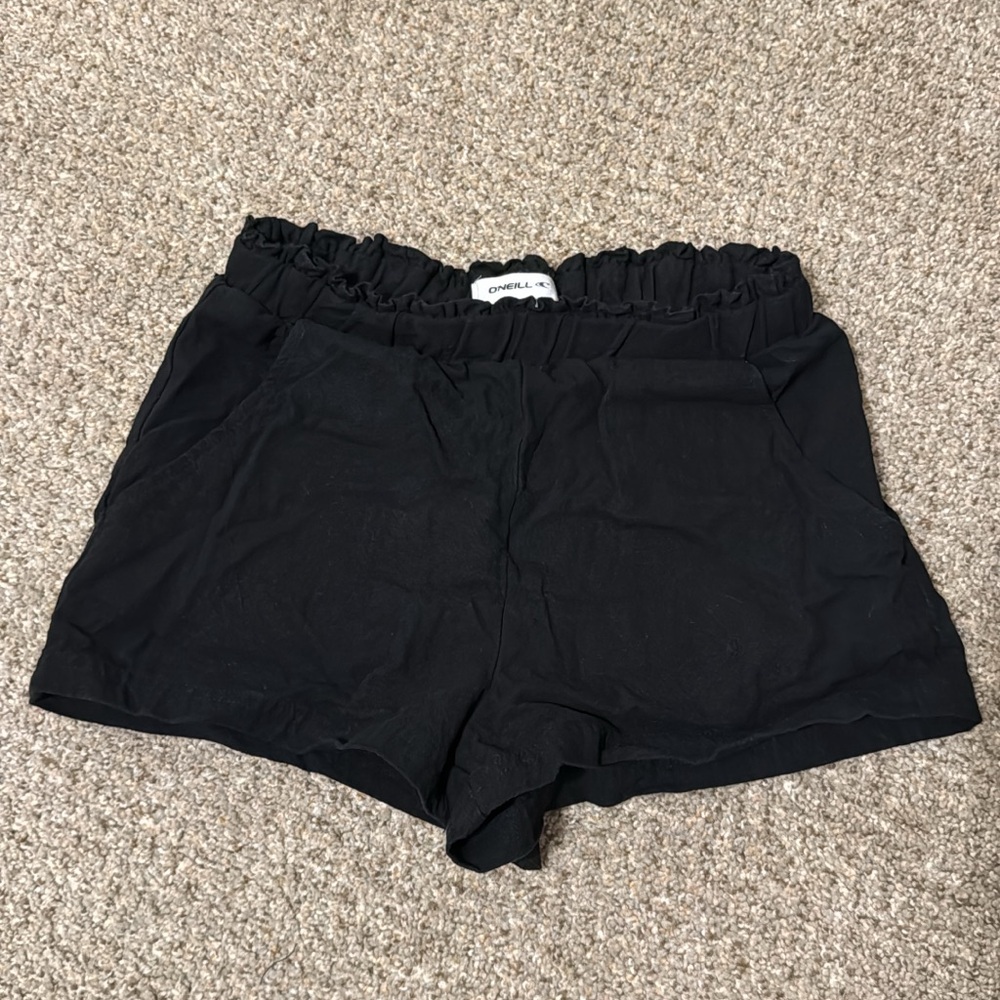 Black O’Neill shorts size XS woman’s